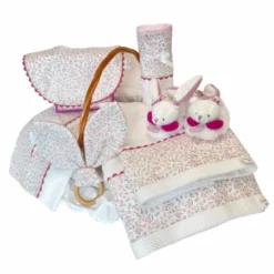 Coffret Cadeau Petites Roses Panier Artisanal