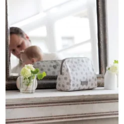 Trousse De Toilette Casilda - Pasito A Pasito -C Comme Cadeau Soldes trousse de toilette casilda pasito a pasito 1