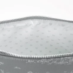 Pasito A Pasito Trousse De Toilette Toile De Jouy 13 Pasito A Pasito Trousse De Toilette Toile De Jouy -C Comme Cadeau Soldes trousse de toilette toile de jouy grise 4